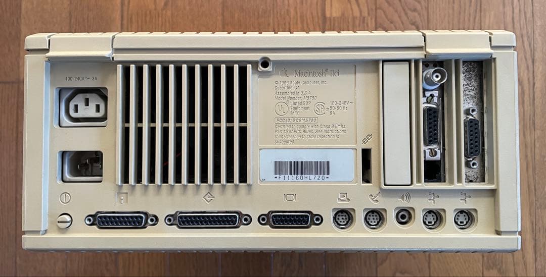 Apple Macintosh IIci 2CiデスクトップPC