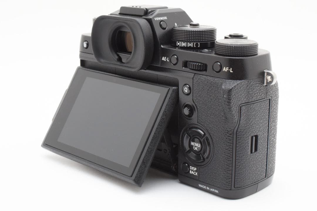 美品 FUJIFILM X-T2 箱 説明書付 ショット数 19枚 M254