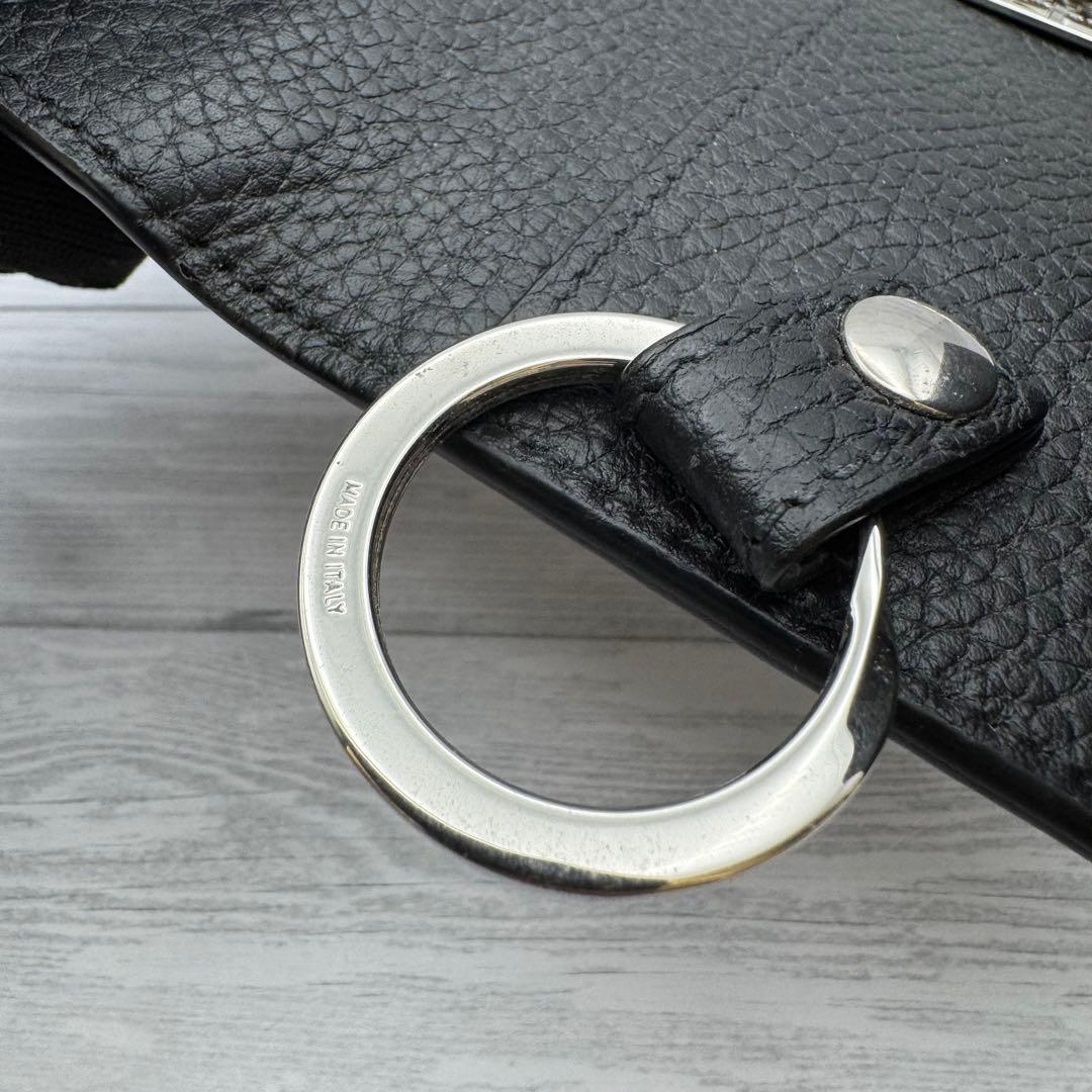 【美品】GUCCI　キーケース　6連 ロゴ　レザー　ブラック
