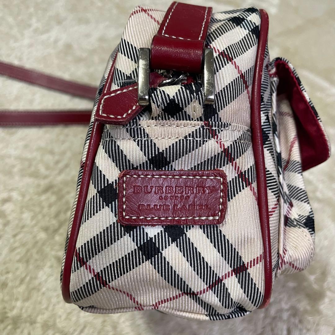 Burberry 牛革を使用したシンプルなデザインのバーバリー ノバチェック
