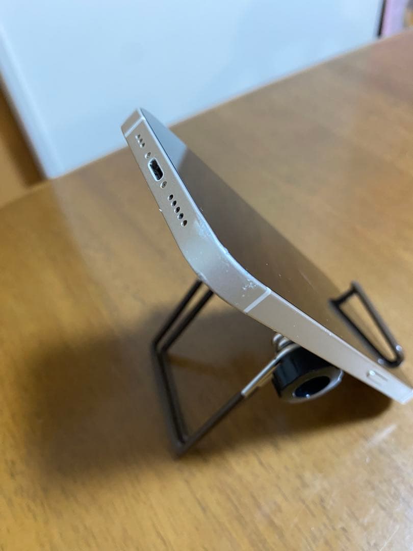 Apple iPhone13 バッテリー100%