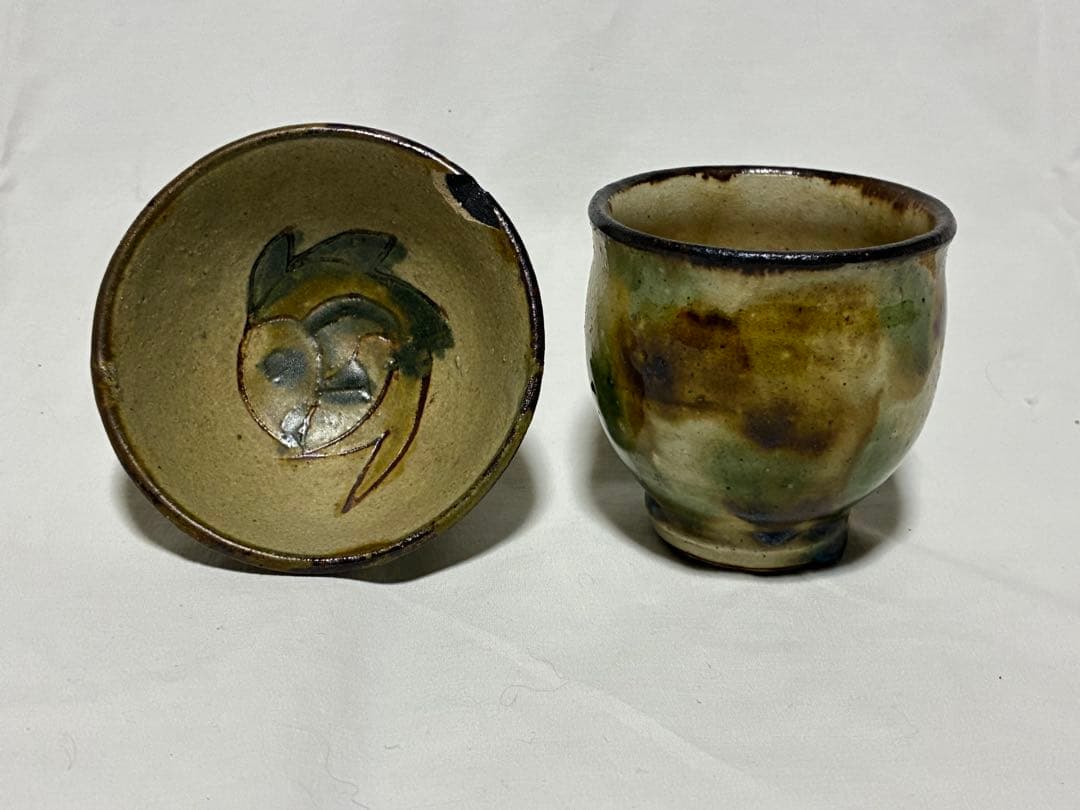 金城次郎　壺屋時代　三彩湯呑み　ぐい呑み　酒器 やちむん　民藝　人間国宝