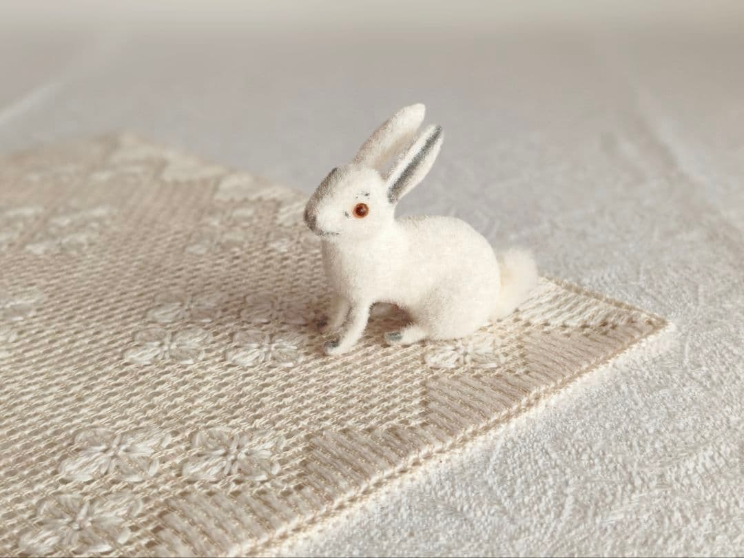 【ちびたんさま】vintage ୨୧ 真っ白な 可愛い ウサちゃん