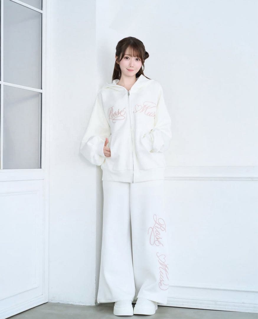 【新品】ロゼミューズ　Logo 3d embroidery pantsパンツのみ