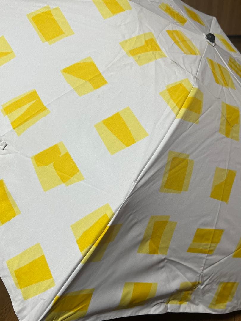 サンバリア100 折り畳み　日傘