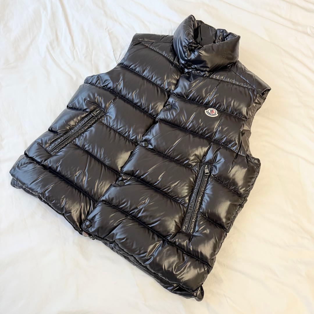 Moncler モンクレール ブラック ダウンベスト サイズ4