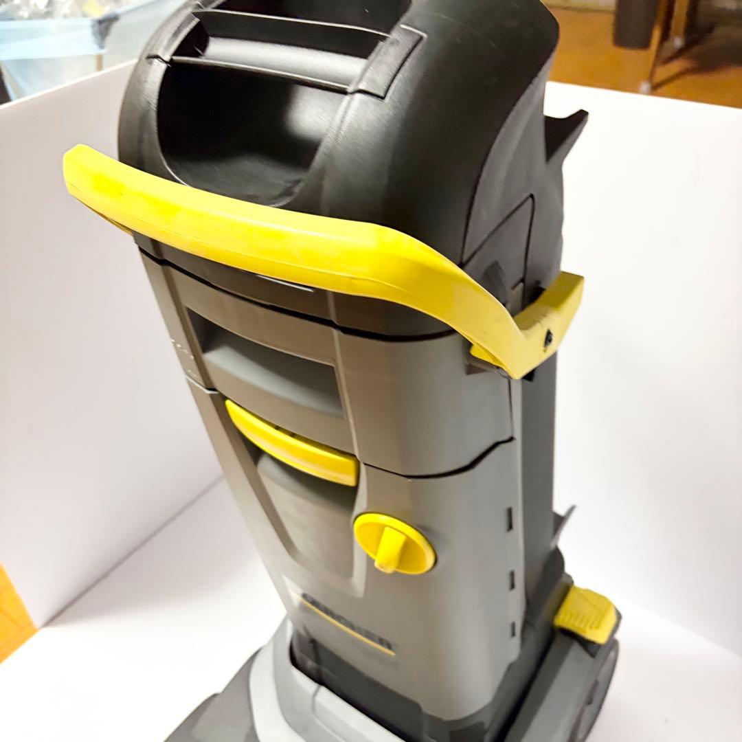 ケルヒャー KARCHER 業務用床洗浄機BR30/4C 1.783-222.0