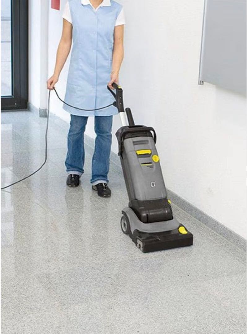 ケルヒャー KARCHER 業務用床洗浄機BR30/4C 1.783-222.0