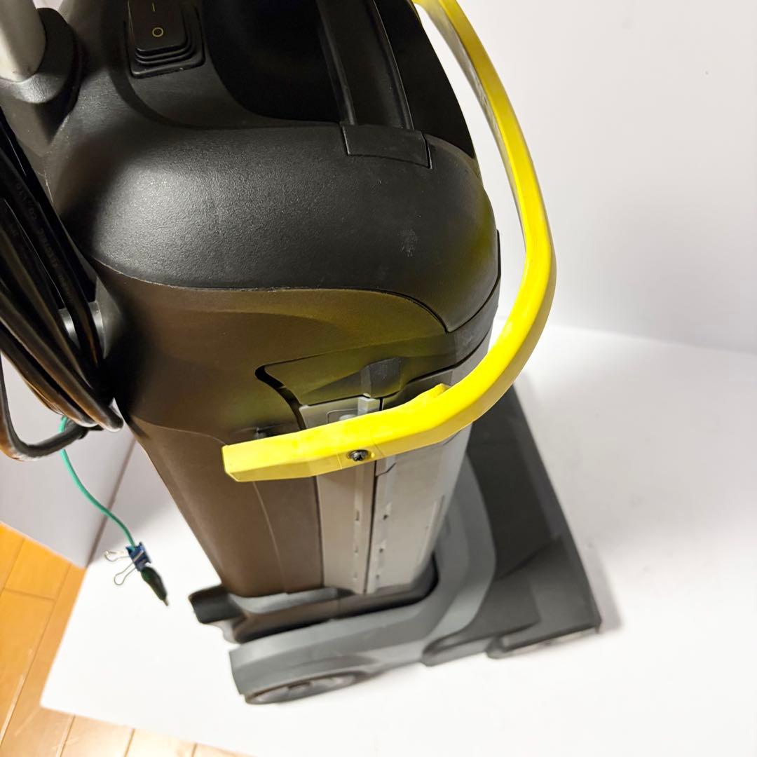 ケルヒャー KARCHER 業務用床洗浄機BR30/4C 1.783-222.0