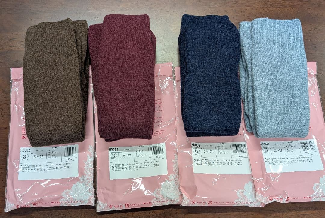 momoシャルレあったかもこもこハイソックス6足 024ショーツМ×6枚