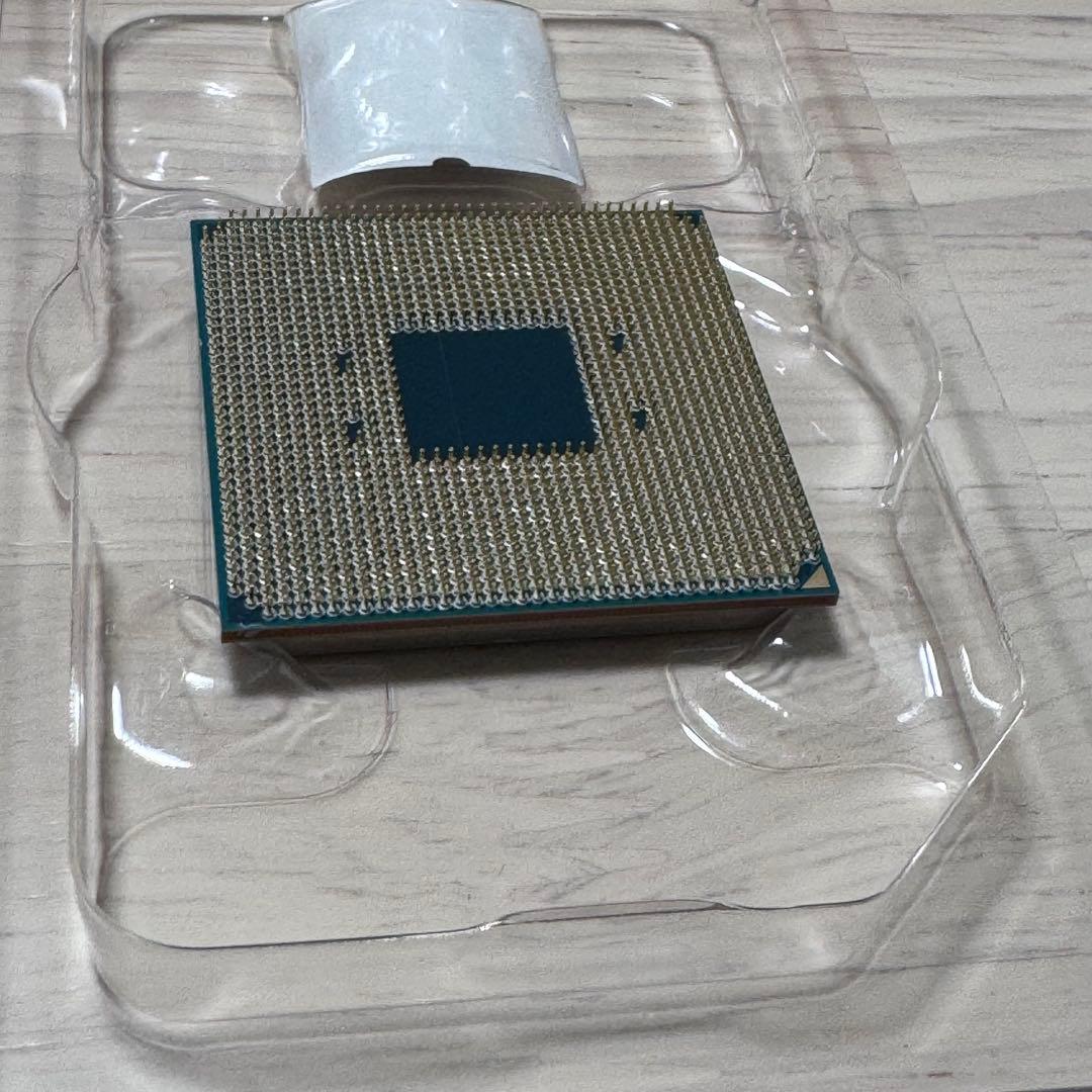 AMD Ryzen7 5800X3D 中古
