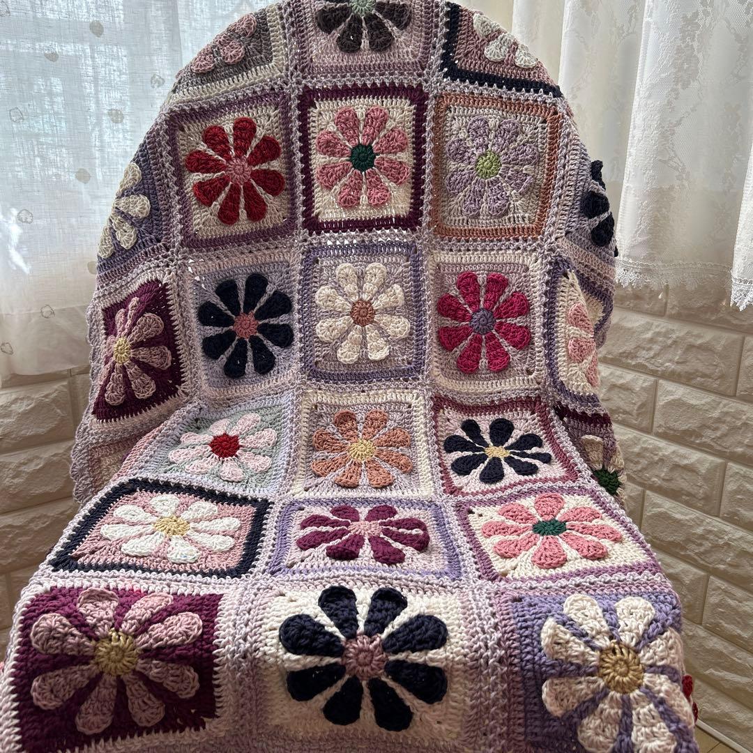 デイジーモチーフ マルチカバー 手編み ブランケット グラニースクエア