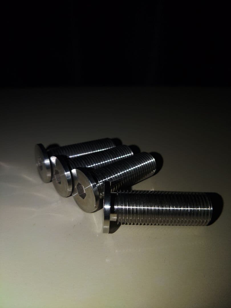 低頭ボルト　六角穴付き　ステンレス　M12×35　P1.25　細目　4本