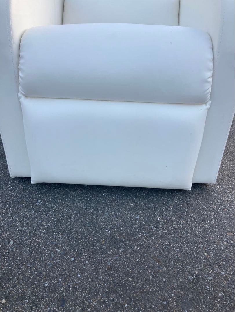 ☆リリDページ☆ホワイト リクライニング1人掛けソファ