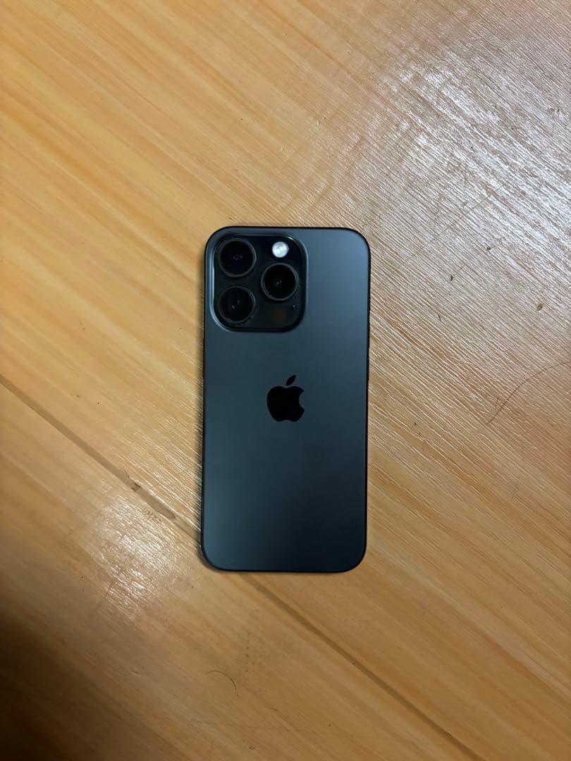 Apple iPhone 15Pro又は15ProMax　故障品　　　⚠️返品不可