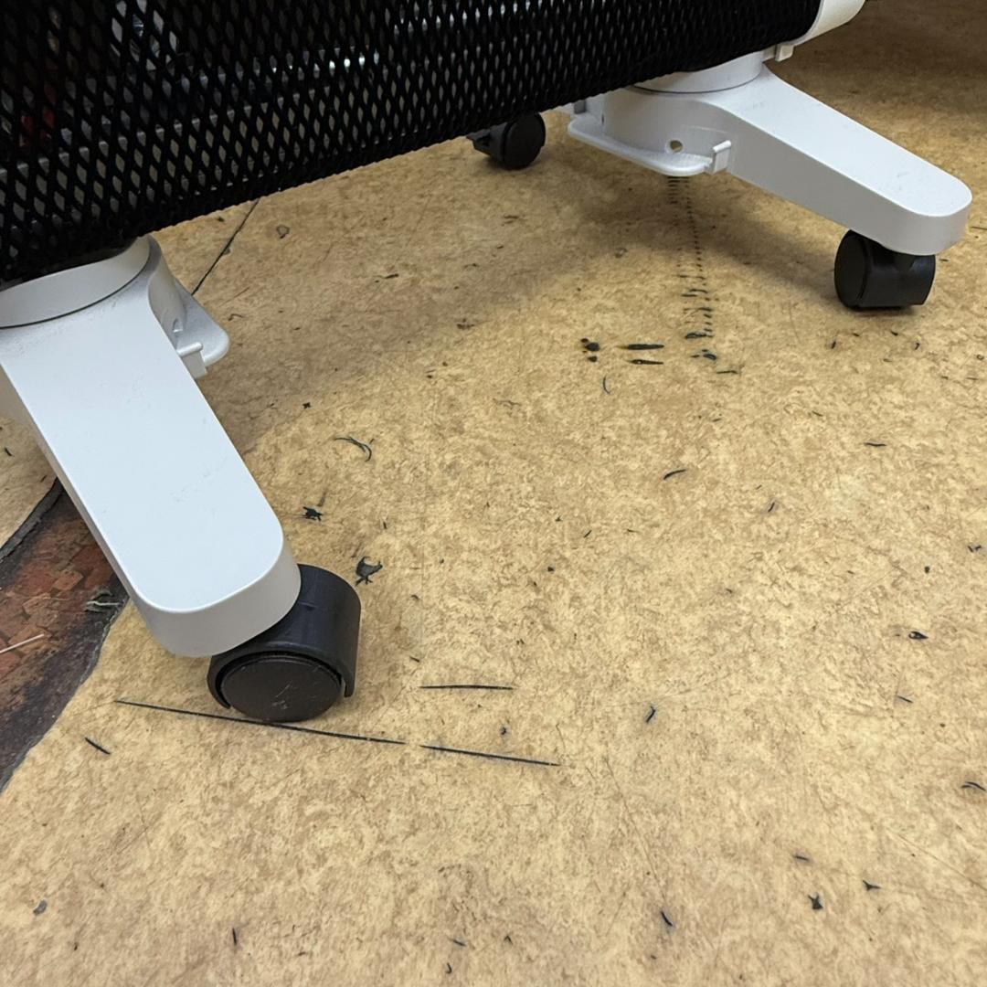 ★シロカ　遠赤軽量ヒーター　かるポカ　SN-M351　2022年製