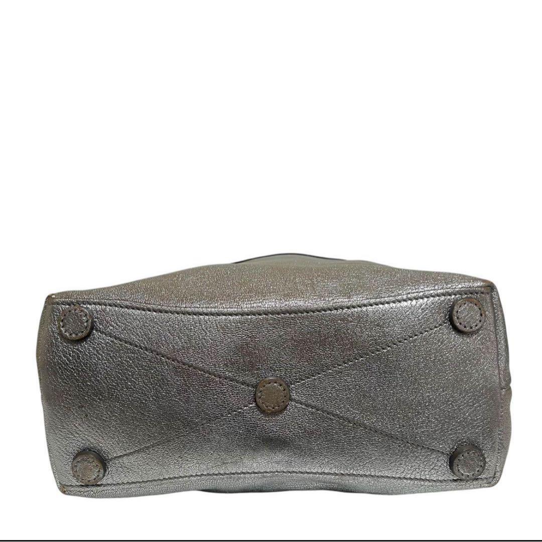 miu miu ハンドバッグ 巾着 レザー ブラック シルバー 肩掛け チャーム