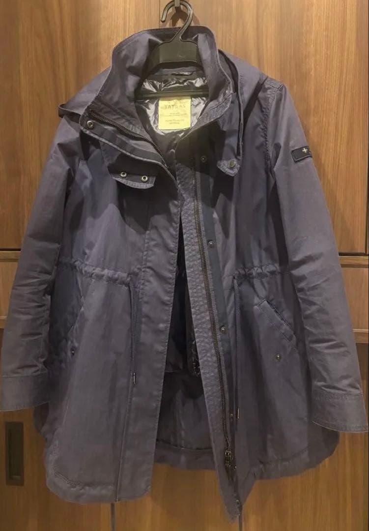 Tatras マウンテンパーカー　ダウンライナー付　ネイビー 01