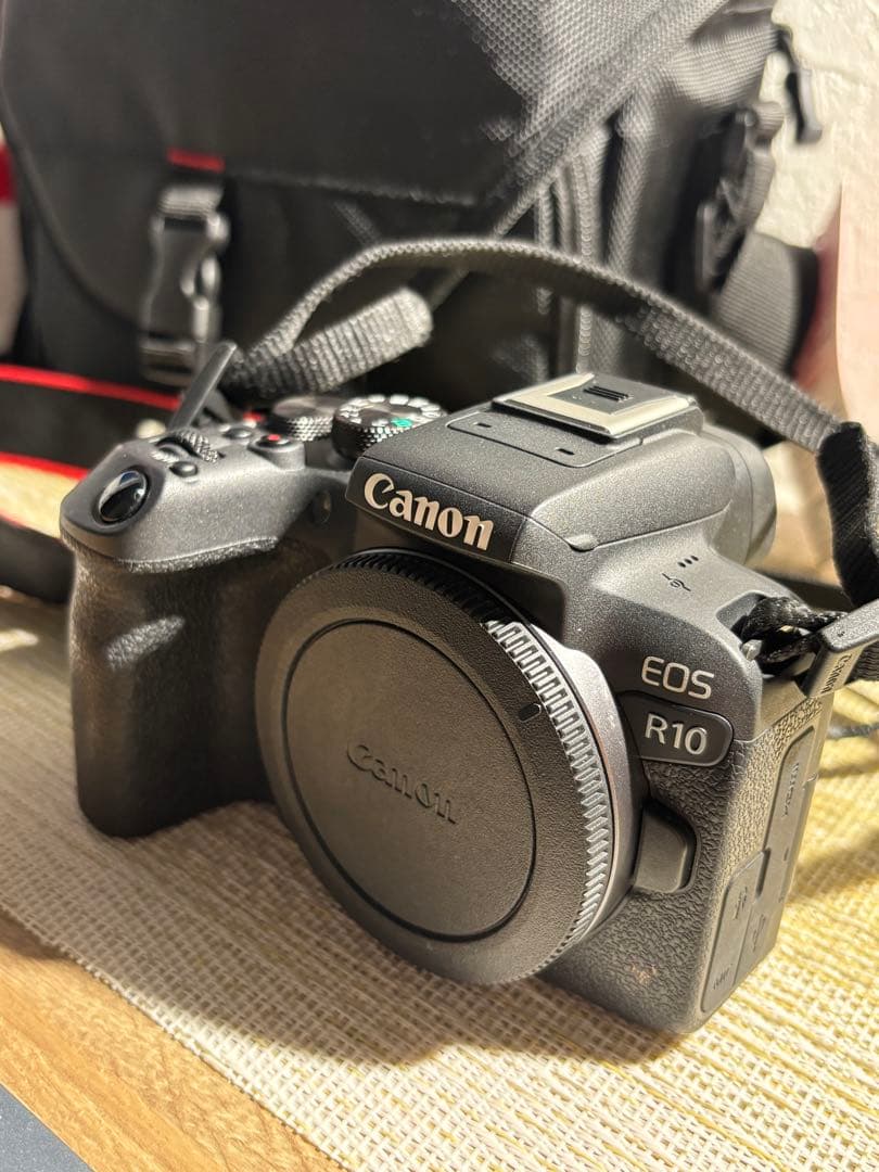 Canon EOS R10 ミラーレス一眼カメラ