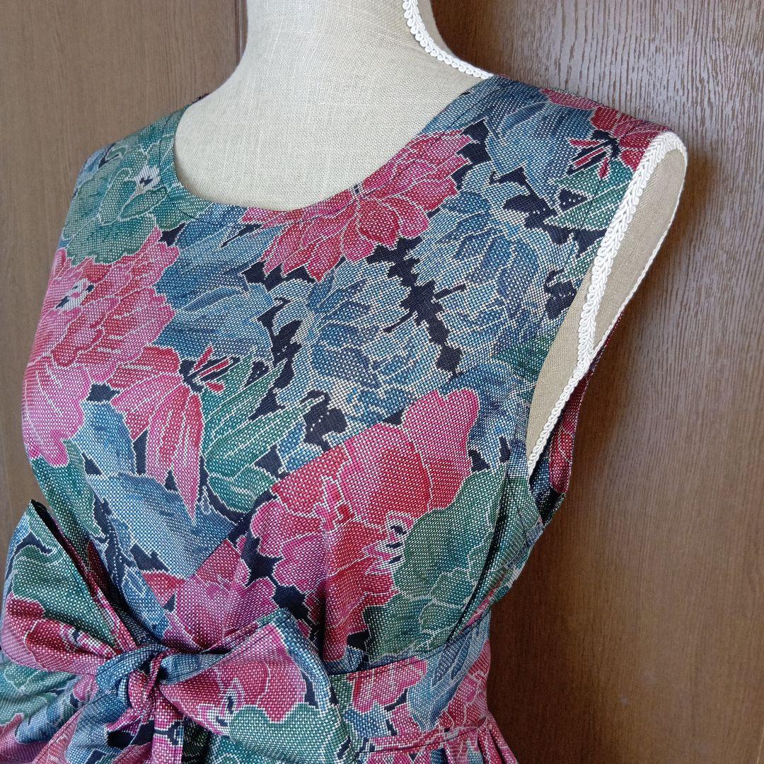 着物リメイク＊７マルキ本場大島紬 大輪柄＊ノースリーブテント型フレアーワンピース