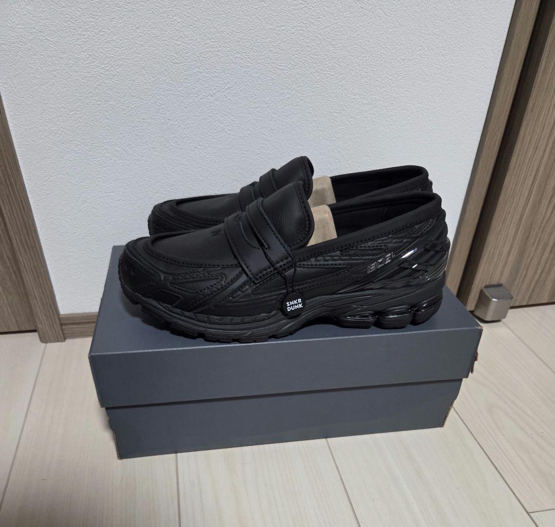 【海外限定モデル】New Balance 1906L Triple Black