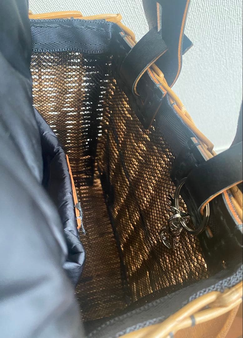 エバゴスebagos角たてバスケットスイッチハンドルリサイクルリップかぶせ黒