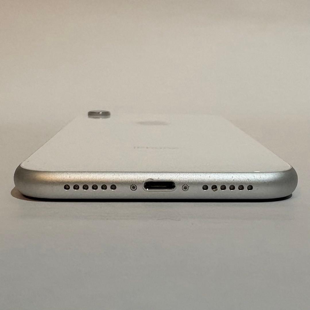 Apple iPhoneXR 本体 64GB ホワイト SIMロックなし