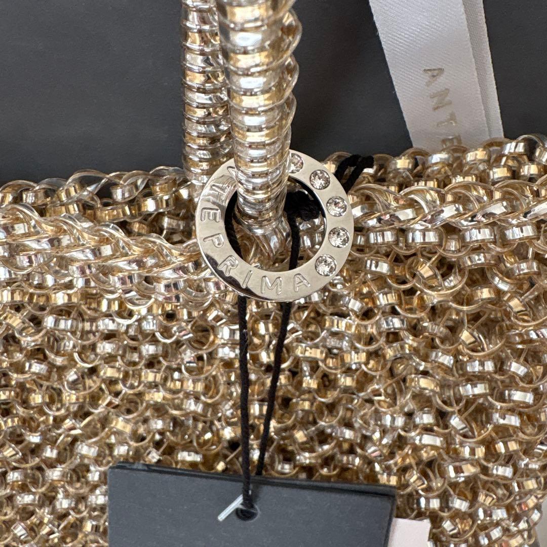 新品タグ付　アンテプリマ スタンダード スクエア ミディアム シルバーゴールド