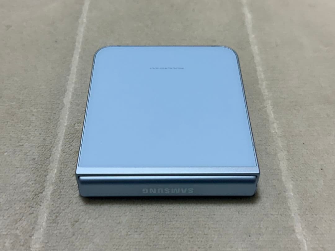 Galaxy Z Flip6 256GB au版 SIMフリー