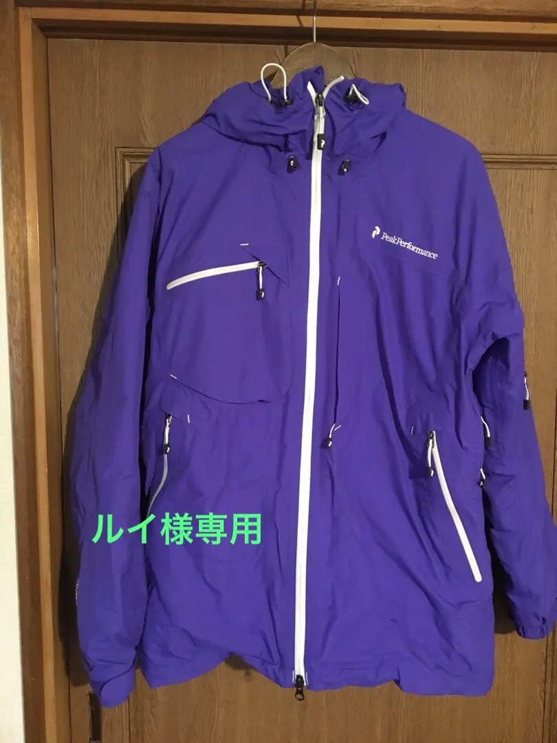 【ルイ】美品【Peak Performance】　M HELILOFT J