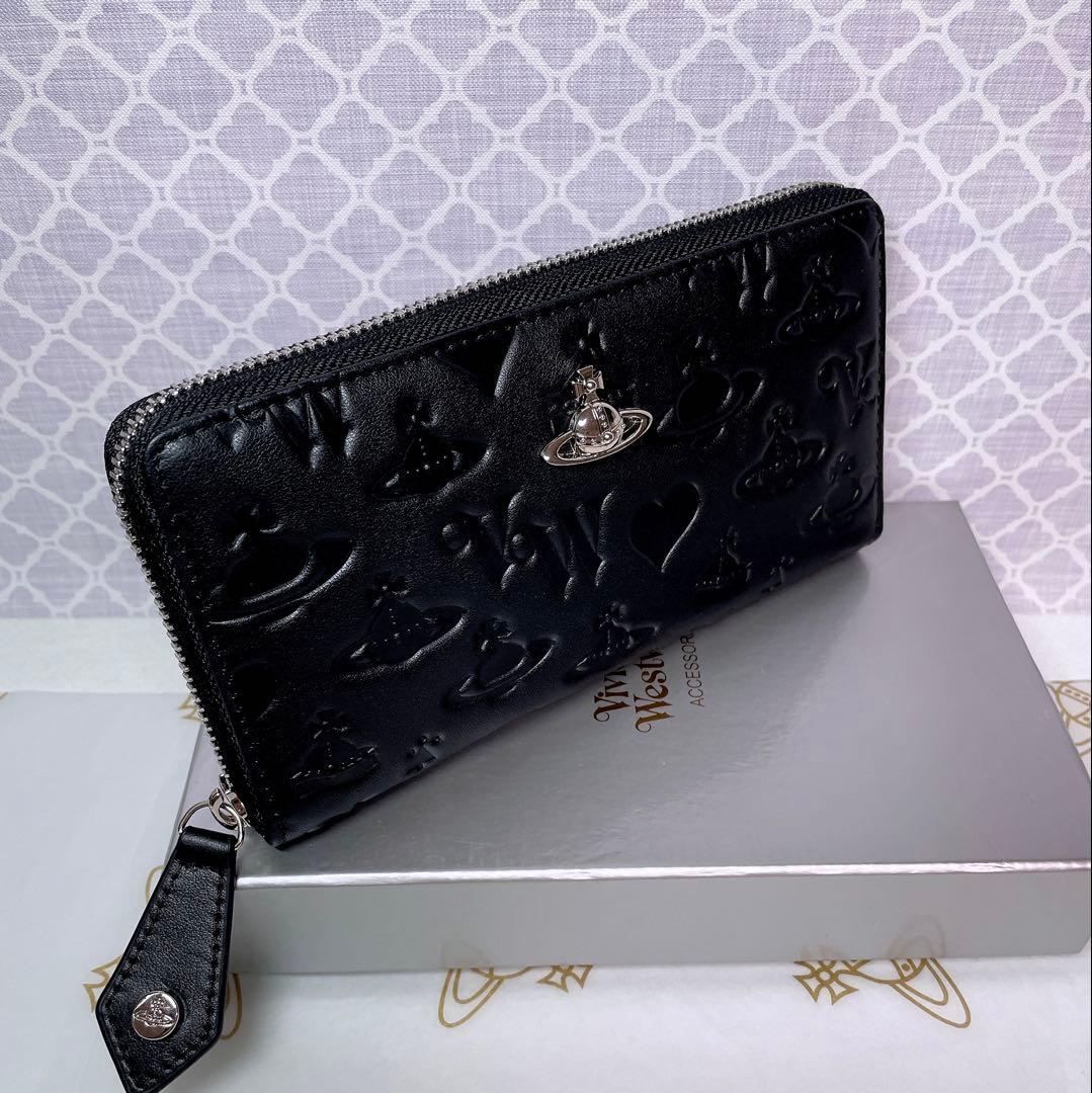 【内側に素敵な柄✩】Vivienne Westwood マット 長財布 ブラック