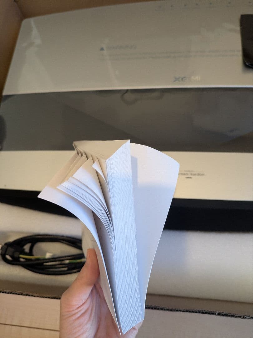 XGIMI AURA 超短焦点4Kホームプロジェクター オーラ ジミー 本体