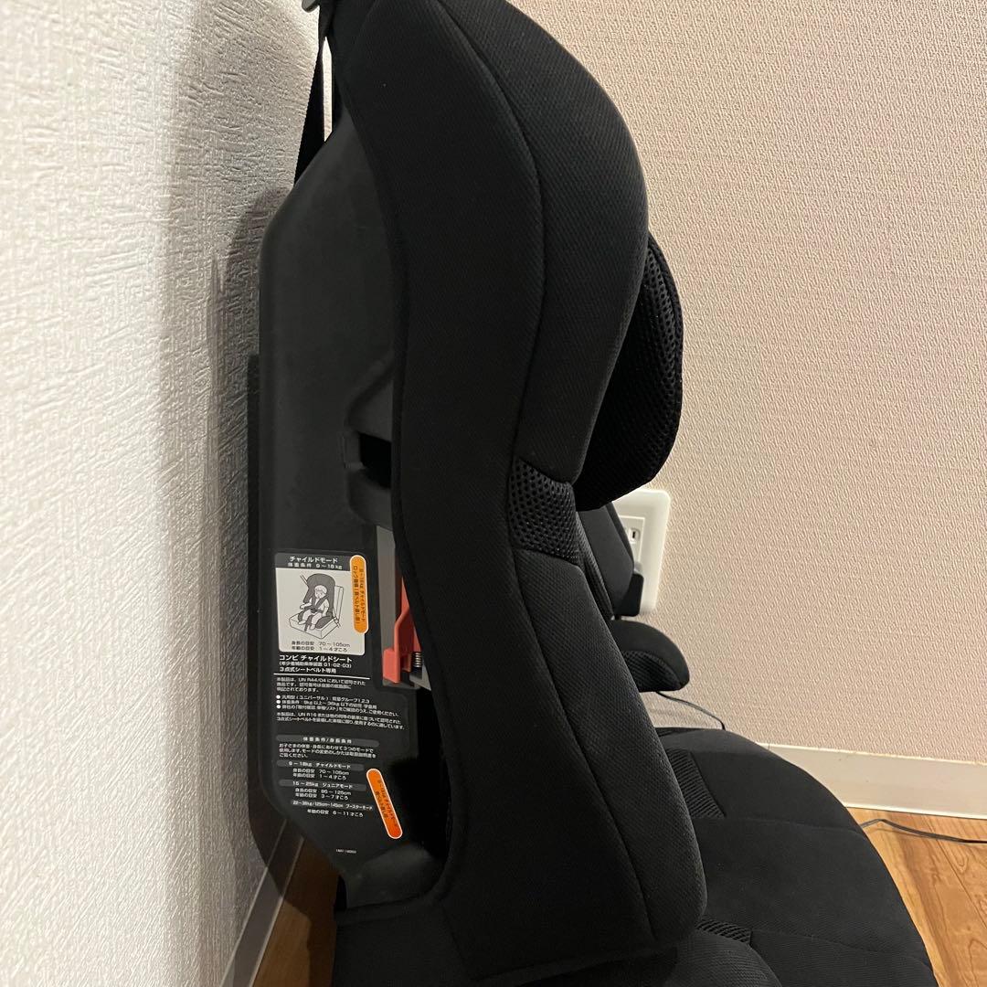 【美品】 コンビ ジョイトリップ エアスルー GG ブラック ジュニアシート