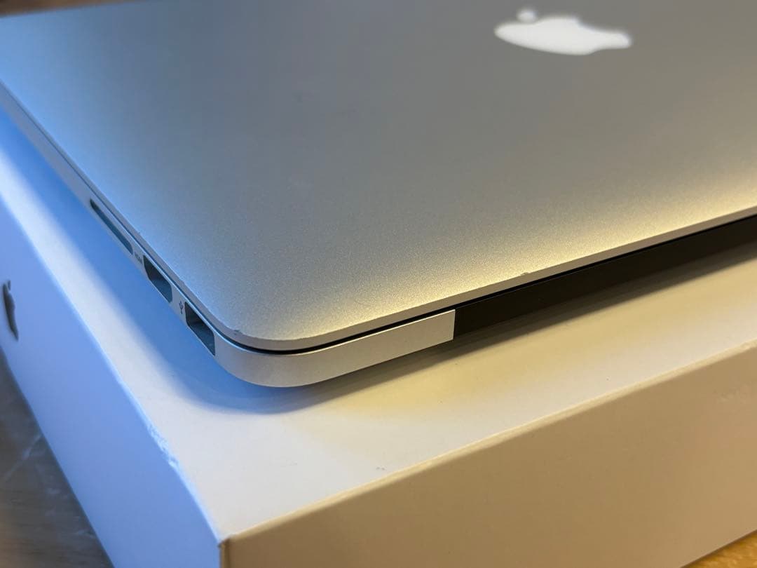 Apple MacBook Pro シルバー 本体