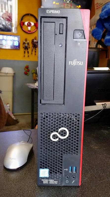 富士通 ESPRIMO D586/M Core i7