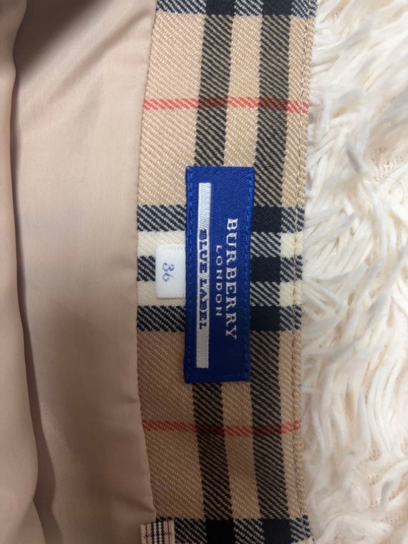 【美品】バーバリーブルーレーベル　フリルミニスカート　リボン　ノバチェック　36