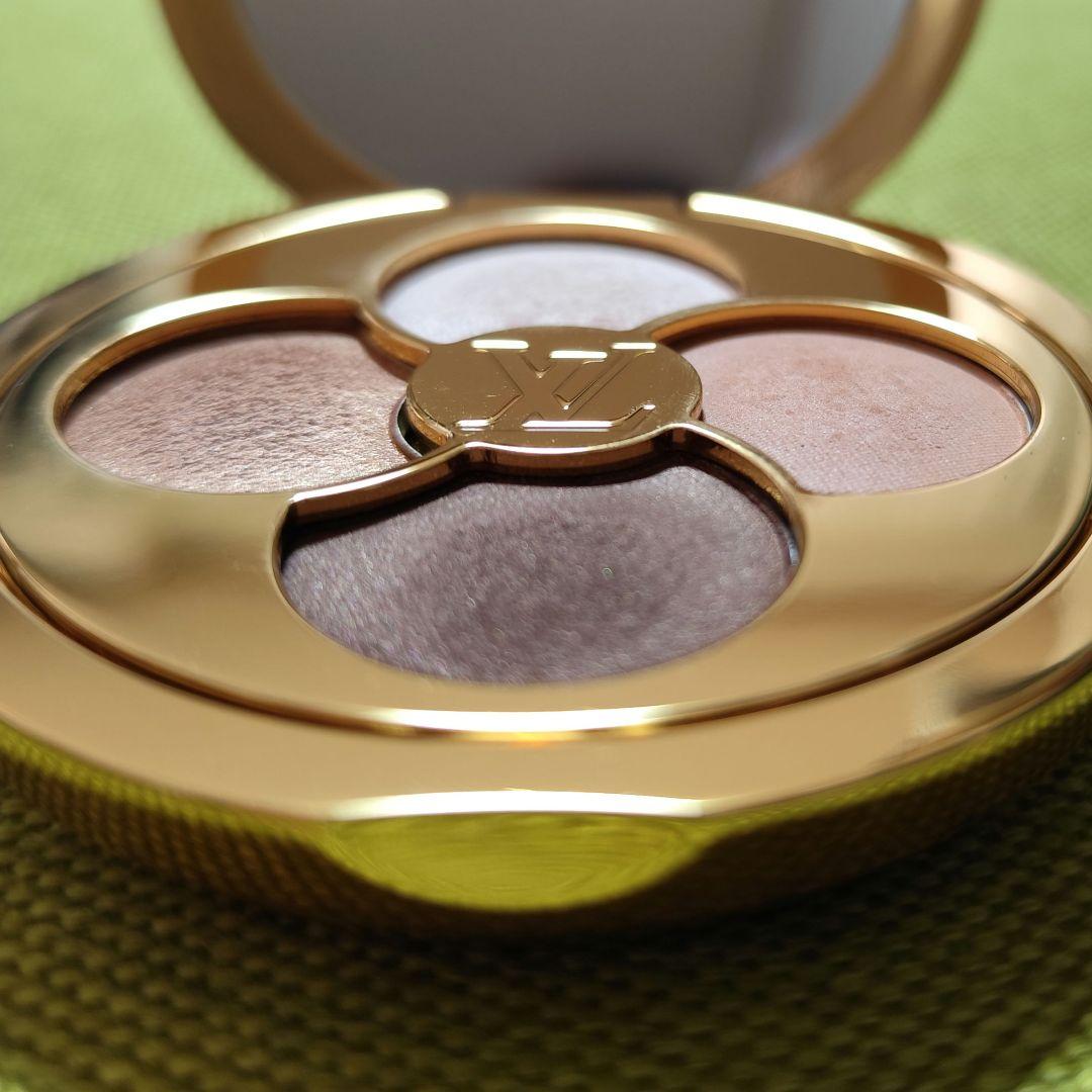 最終お値下げ！ルイヴィトン　アイシャドウ　LVオンブル150