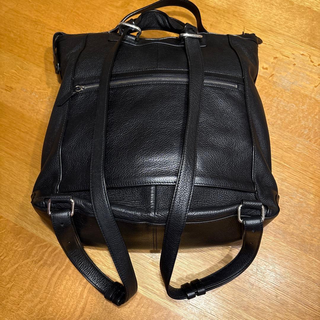 COLE HAAN 黒 レザーリュック