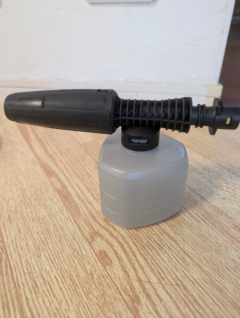 ケルヒャー 高圧洗浄機 KMINI