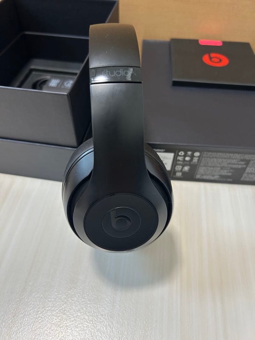 ヘッドホン Beats Studio 3