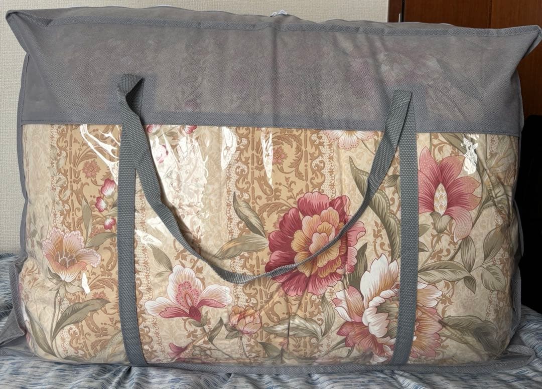 ダブルサイズ　ダウン93% 高級羽毛布団