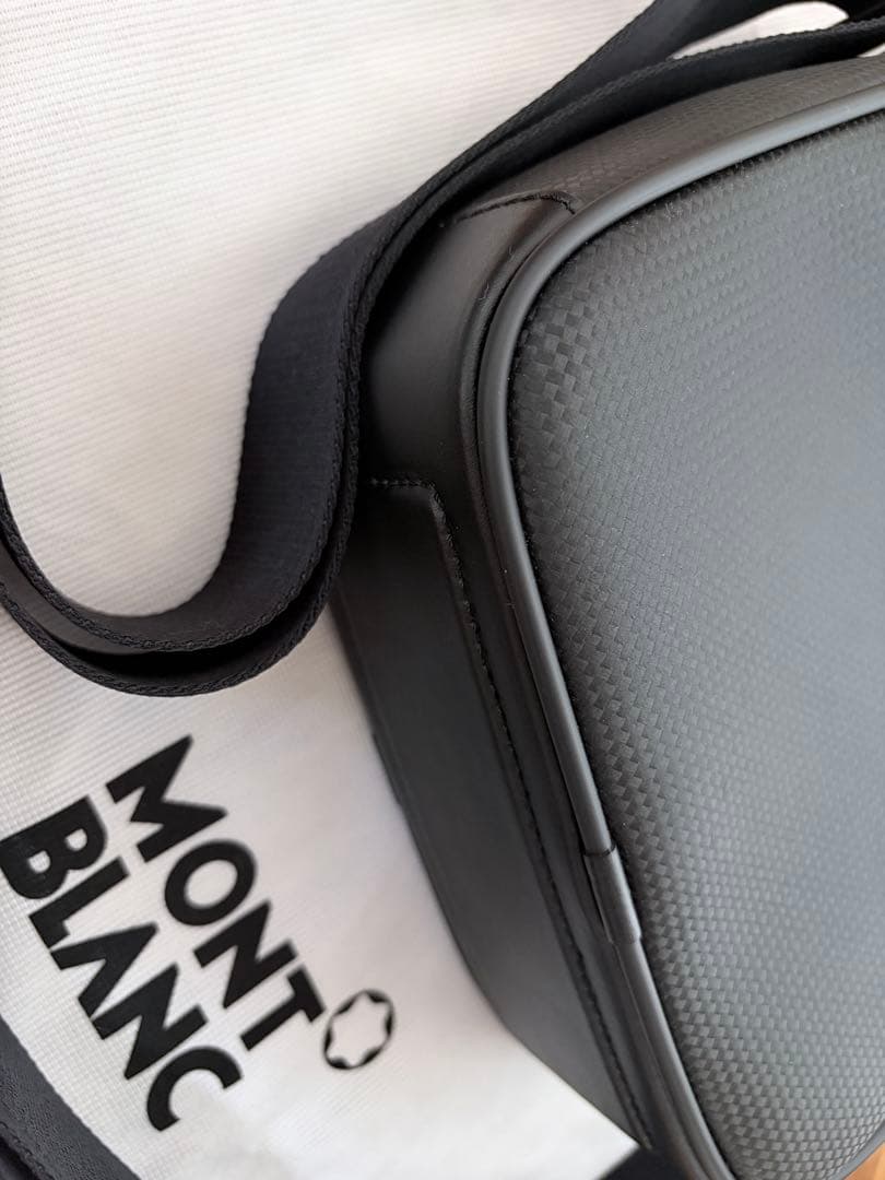 MONTBLANC ブラック ショルダーバッグ