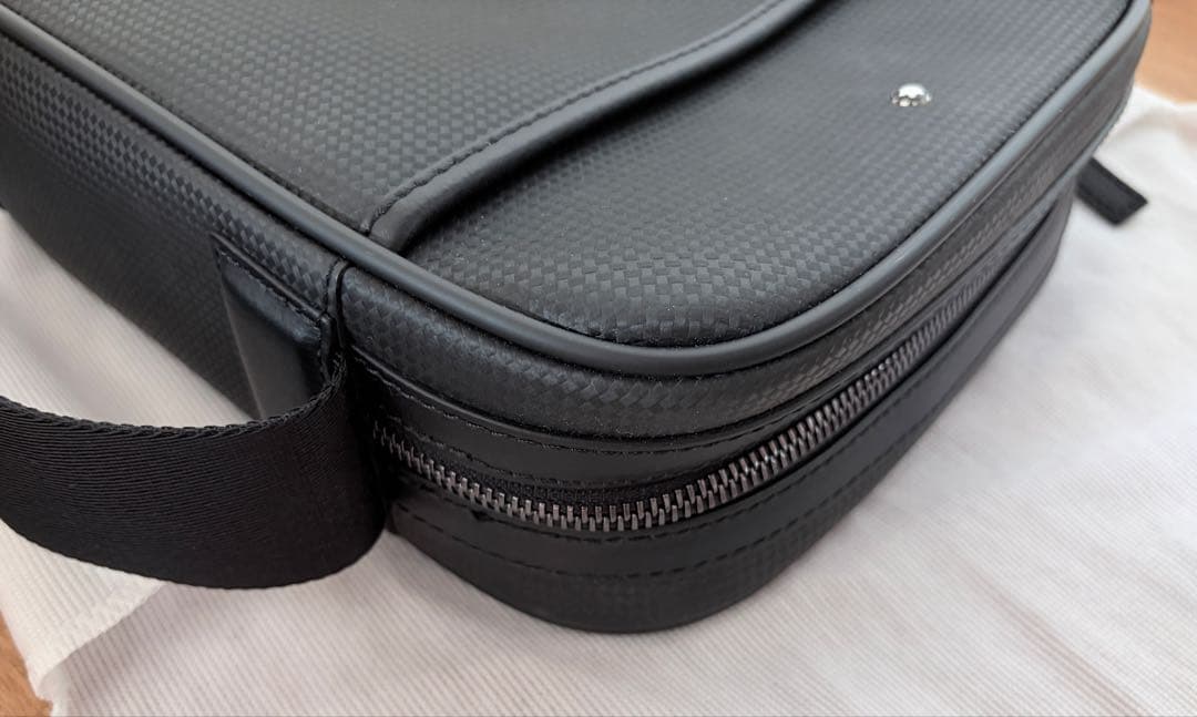 MONTBLANC ブラック ショルダーバッグ