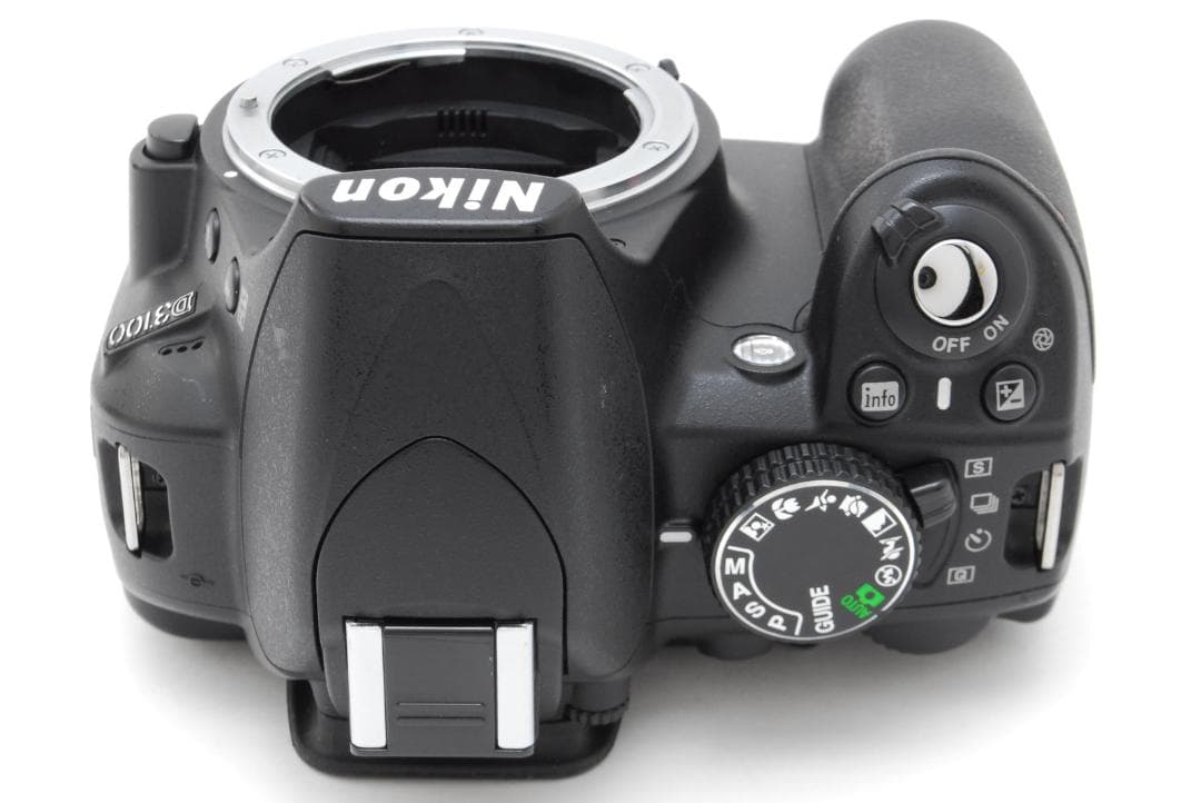 デジタルカメラ Nikon D3100 AF-S DX 18-55mm F3.5-5.6G VR