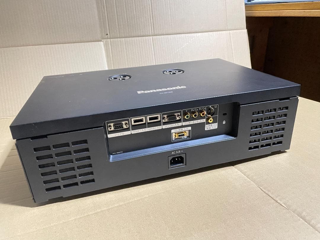 Panasonic 液晶プロジェクター「TH-AE1000」　中古