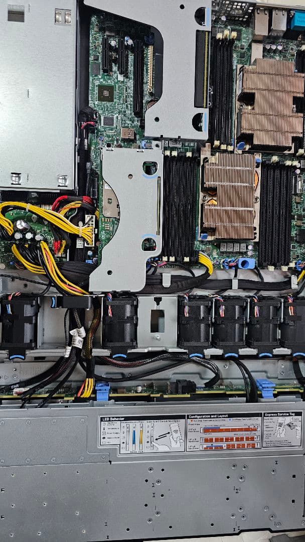 サーバー DELL EMC PowerEdge R440