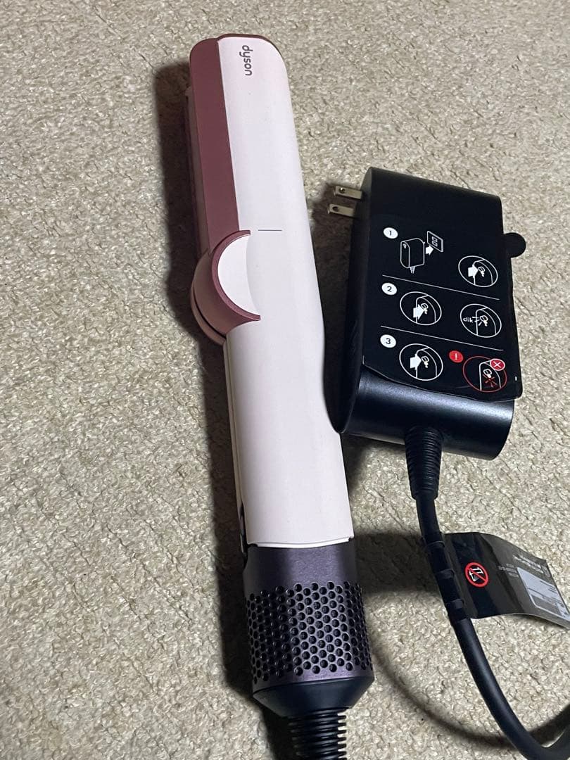 Dyson Airstrait ストレイトナー HT01 ドライヤー　アイロン