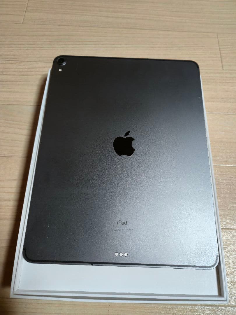 ipad pro 12.9 3世代 64gb+セルラー