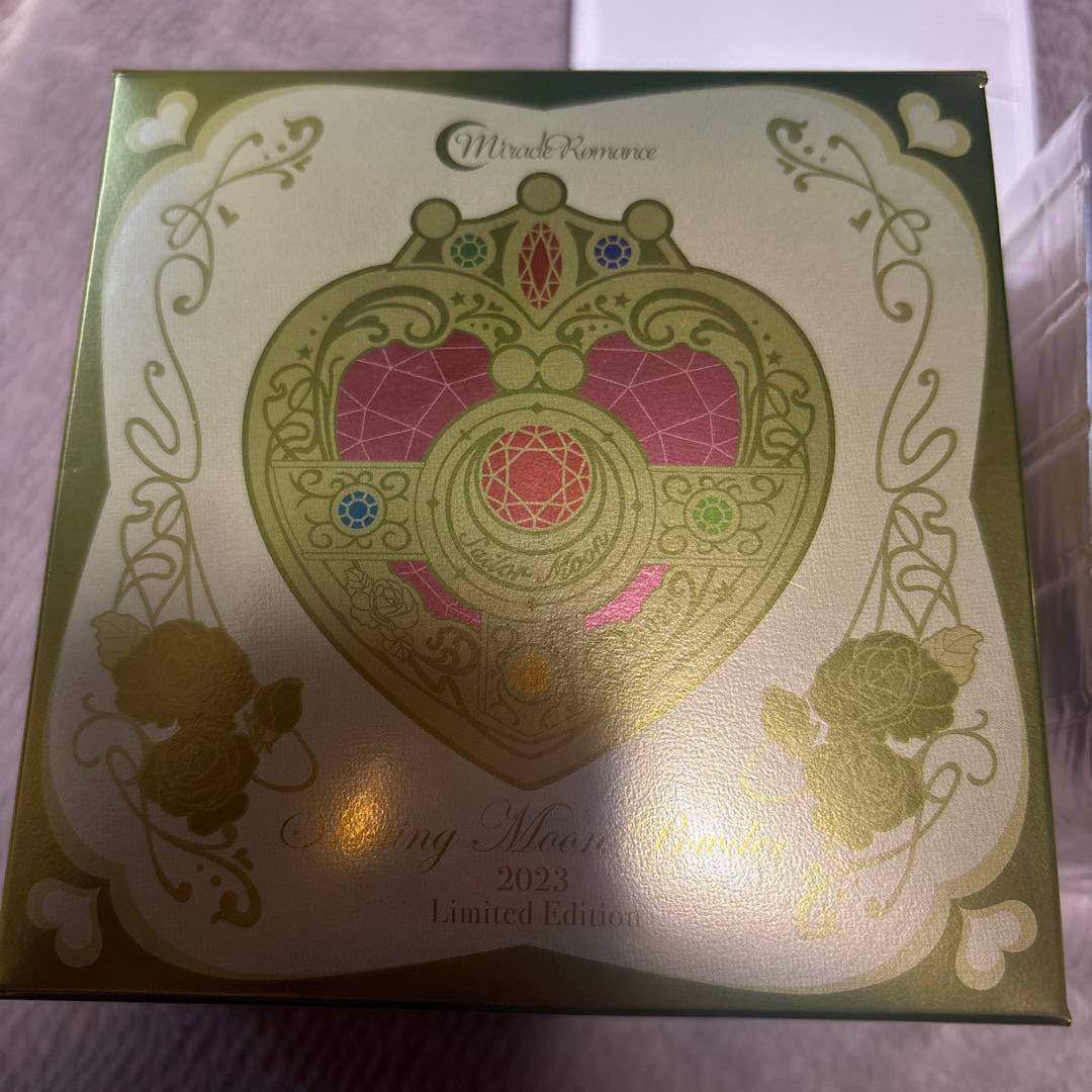 【新品未使用】ミラクルロマンスシャイニングムーンパウダー2023