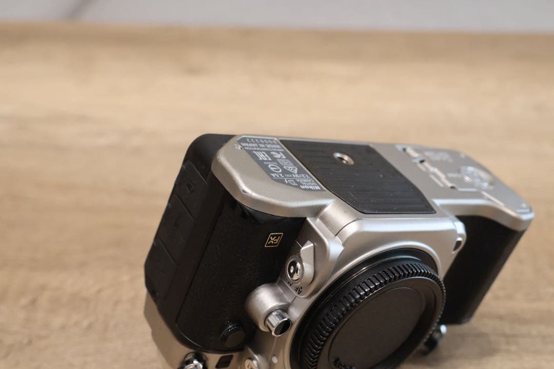Nikon DF ボディ フルサイズ一眼レフカメラ